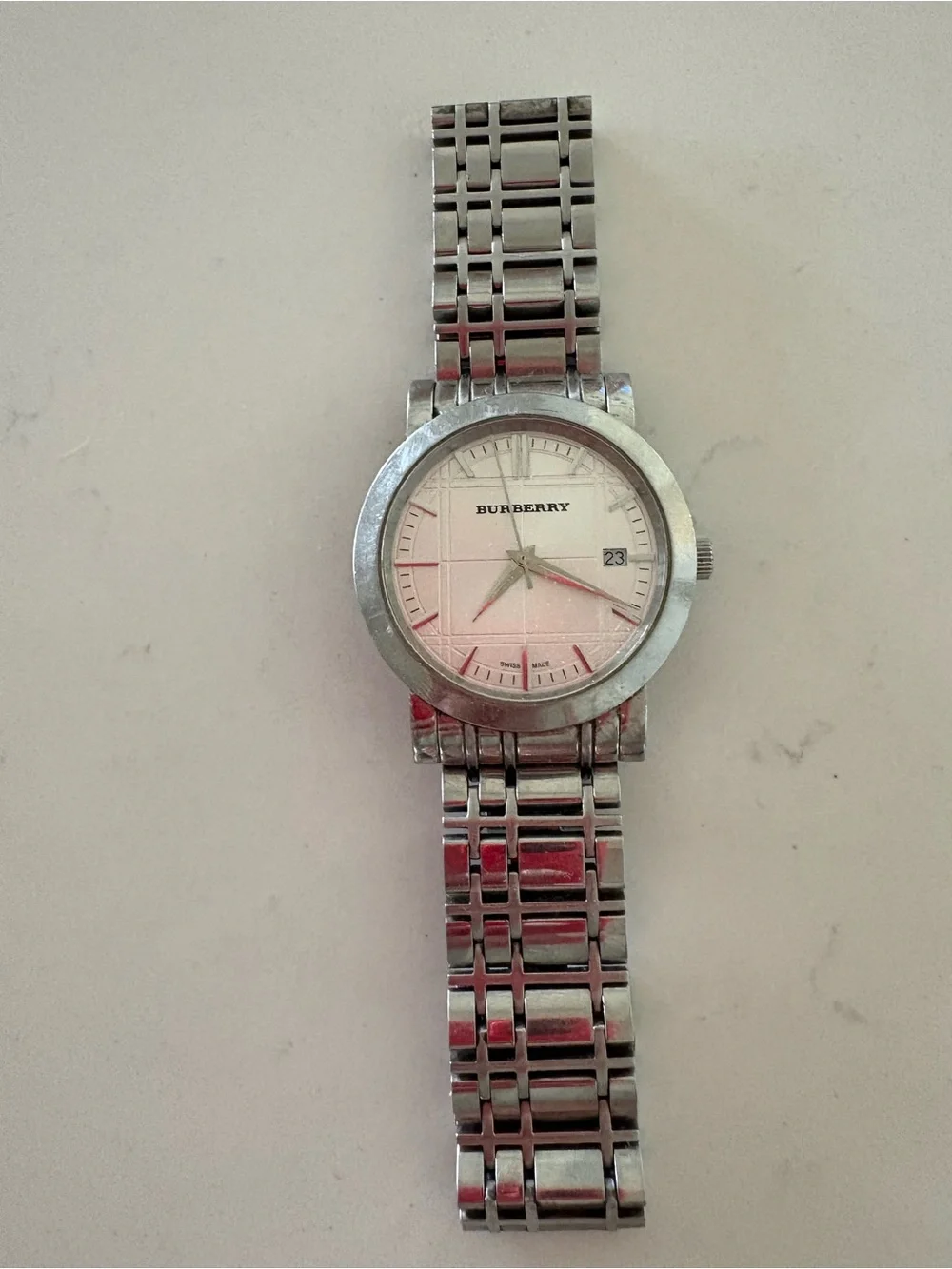 Burberry Silver and White Stainless Steel Quartz Round Watch